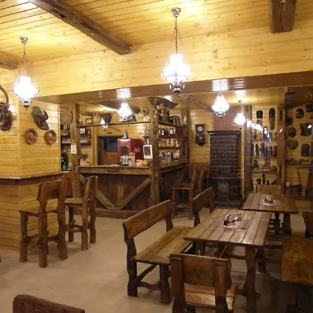 Inovecka فندق